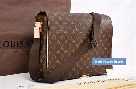 zainetto louis vuitton uomo replica|borse louis vuitton riproduzioni.